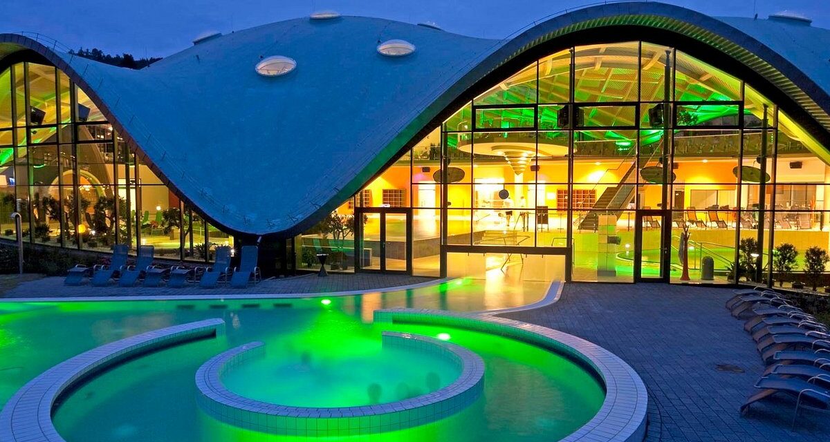 Zwischen Sole und Sound: Die Toskana Therme Bad Orb als moderne Sinnesoase