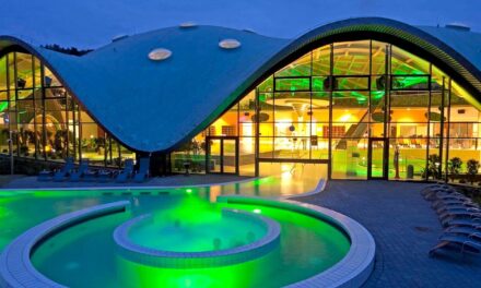 Zwischen Sole und Sound: Die Toskana Therme Bad Orb als moderne Sinnesoase